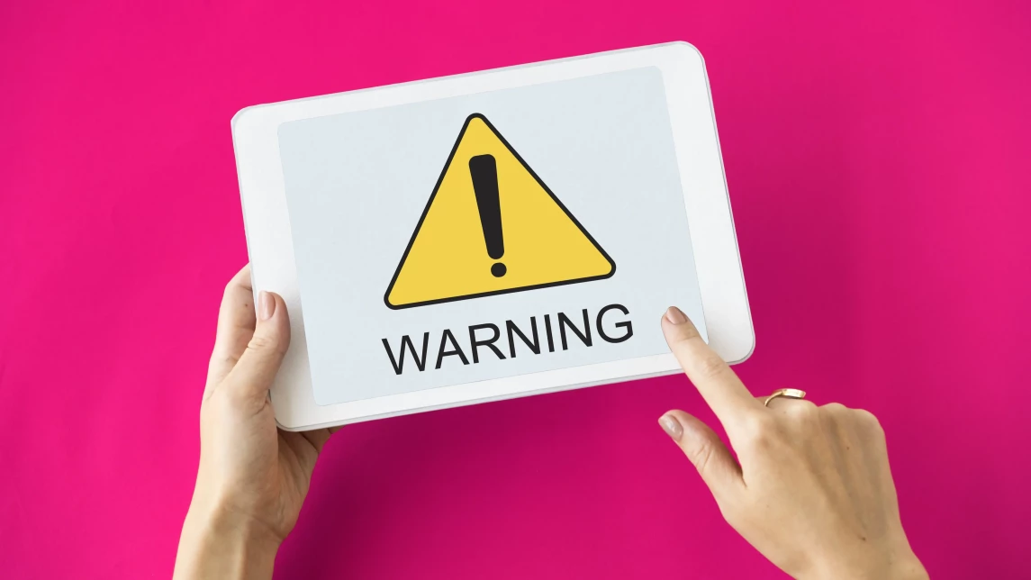 Ilustracja do artykułu: TOP 7 najniebezpieczniejszych aplikacji dla dzieci w 2025 roku