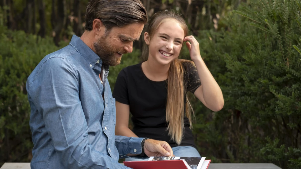 Ілюстрація до статті: Що означає ISTG? Посібник для батьків з підліткового сленгу