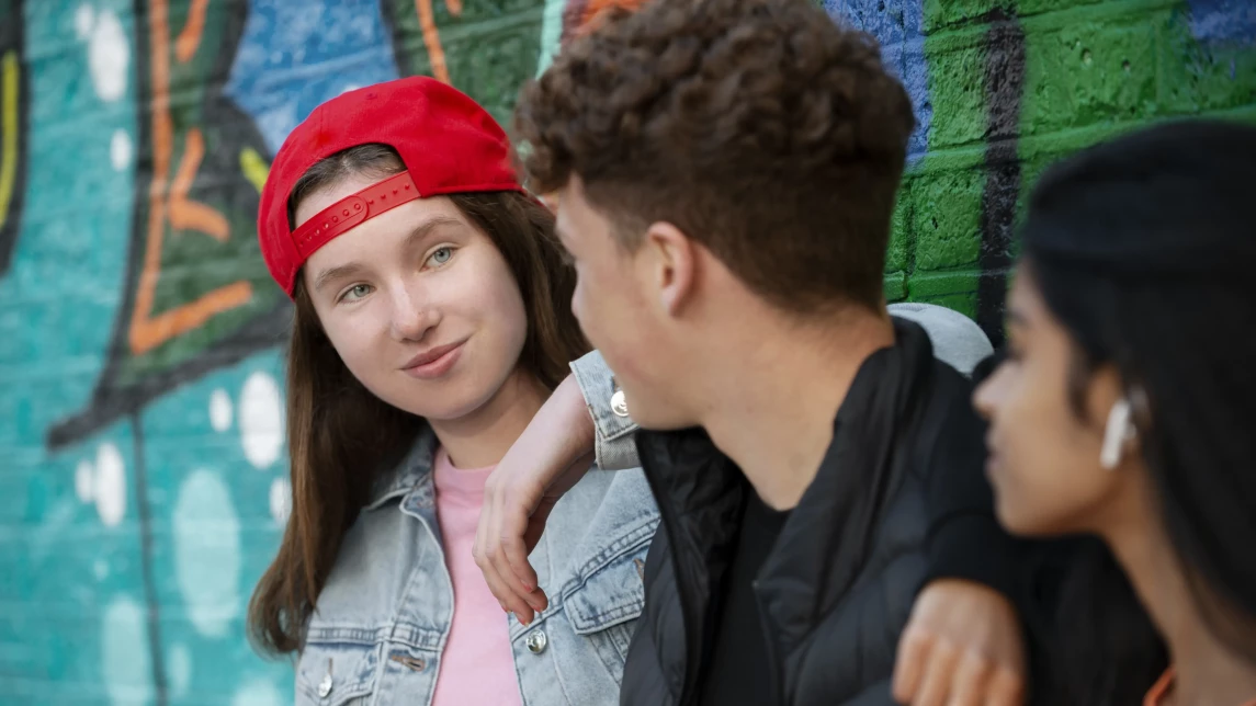 Ilustración para el artículo: ¿Qué significa WYLL? Guía de jerga adolescente para padres